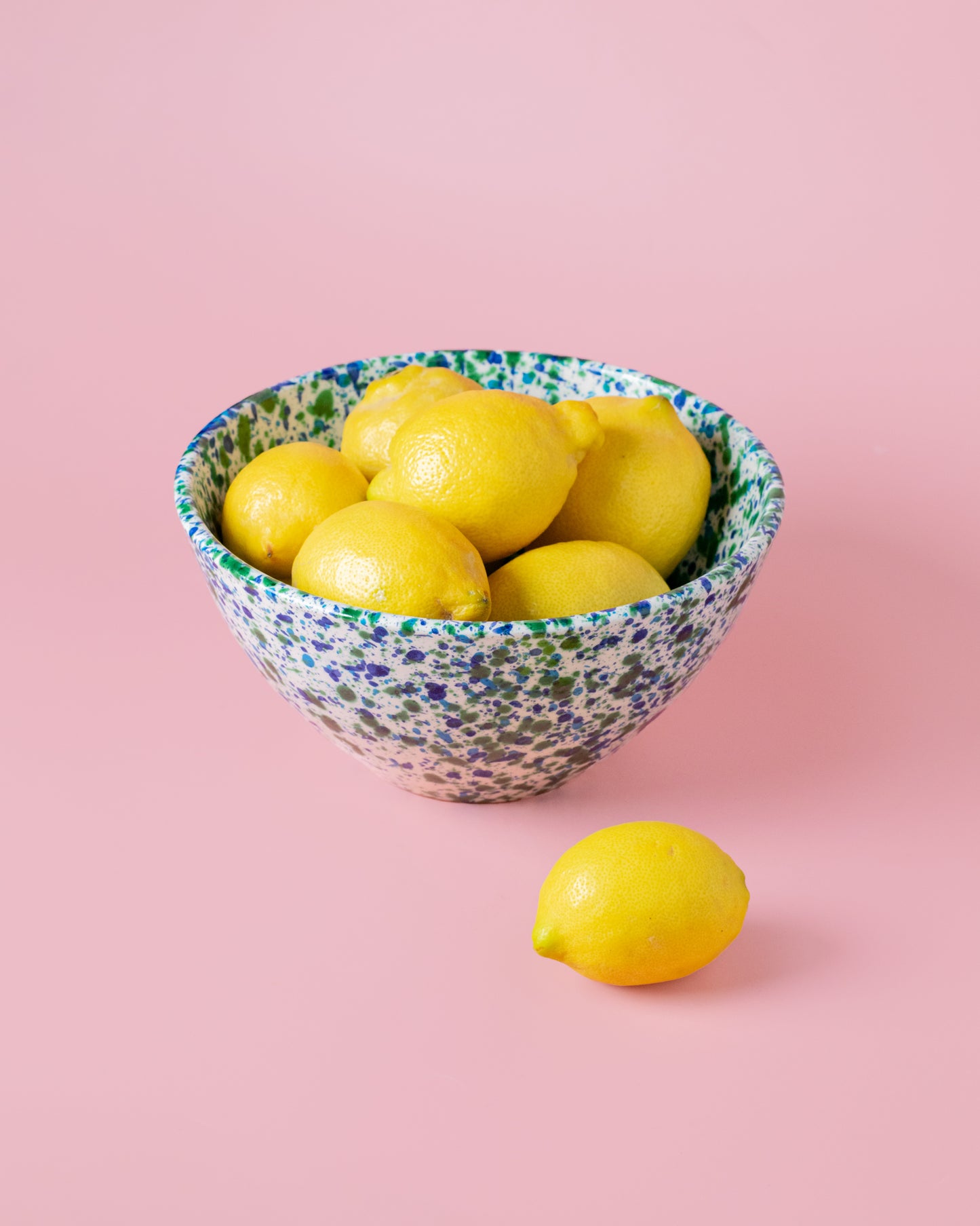 Cuenco estampado con limones