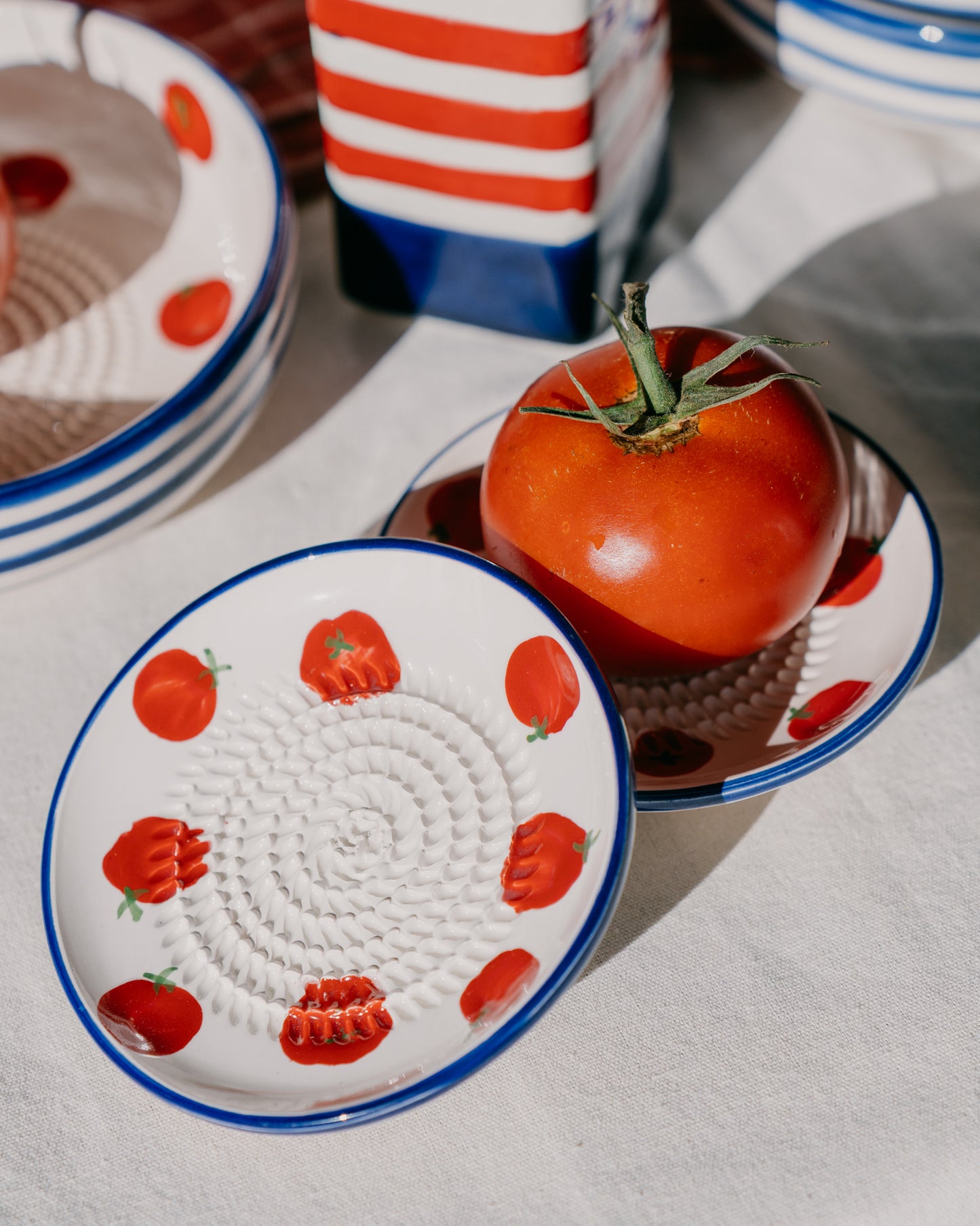 PLATO RALLADOR POMODORO